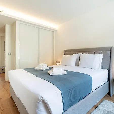 Appartement Renovato Premium - Private Garage Porto